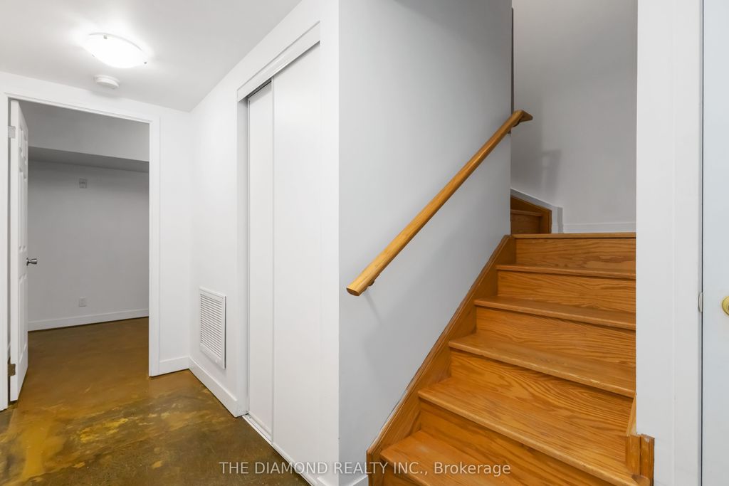 Photo of 201 Carlaw Avenue #255, Toronto, ON M4M 2S3 (MLS # E12226531)