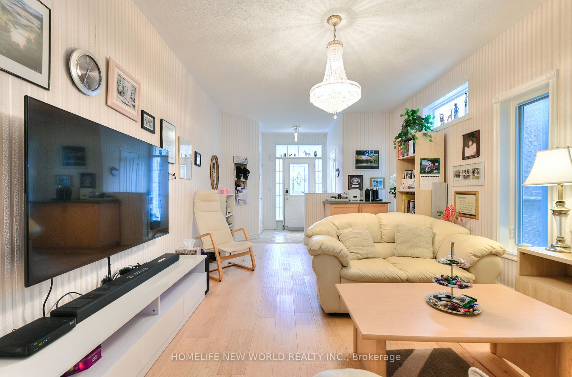 7 Fairlawn Avenue