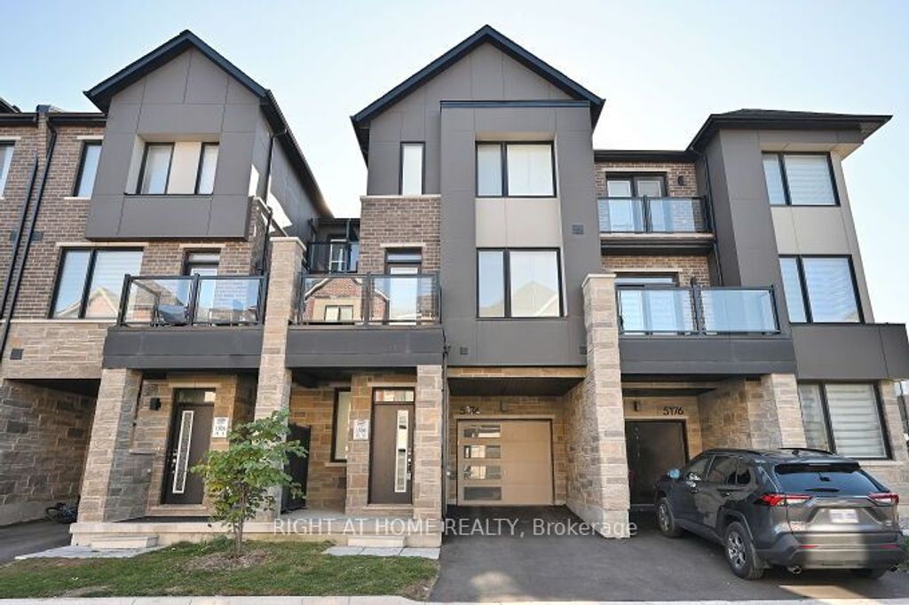 Photo of 5174 Zionkate Lane, Mississauga, ON L5M 2S8 (MLS # W12457686)