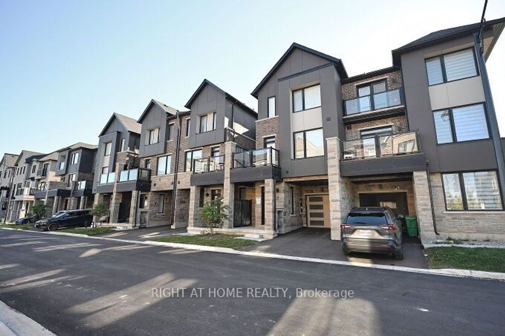 Photo of 5174 Zionkate Lane, Mississauga, ON L5M 2S8 (MLS # W12457686)