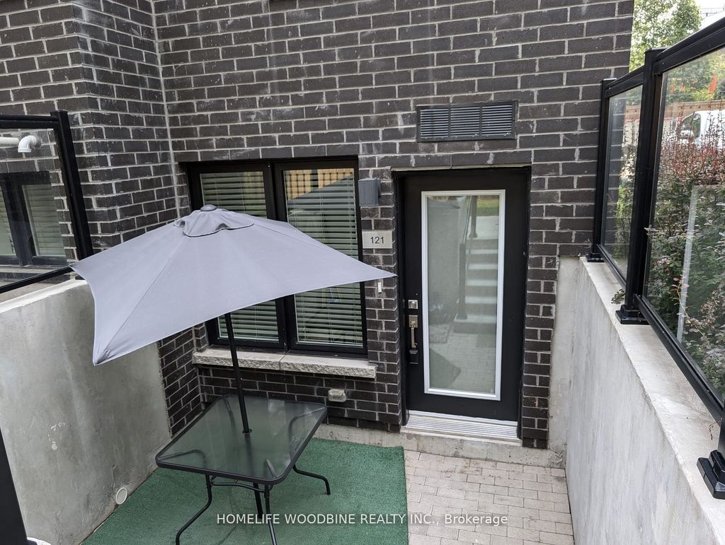 Photo of 1145 Journeyman Lane #121, Mississauga, ON L5J 0B5 (MLS # W12452428)