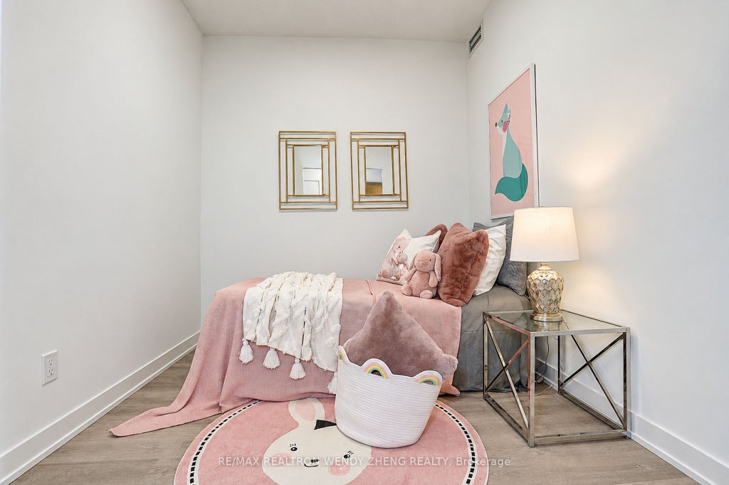 Photo of 292 VERDALE Crossing #1610B, Markham, ON L6G 0H6 (MLS # N14134928)