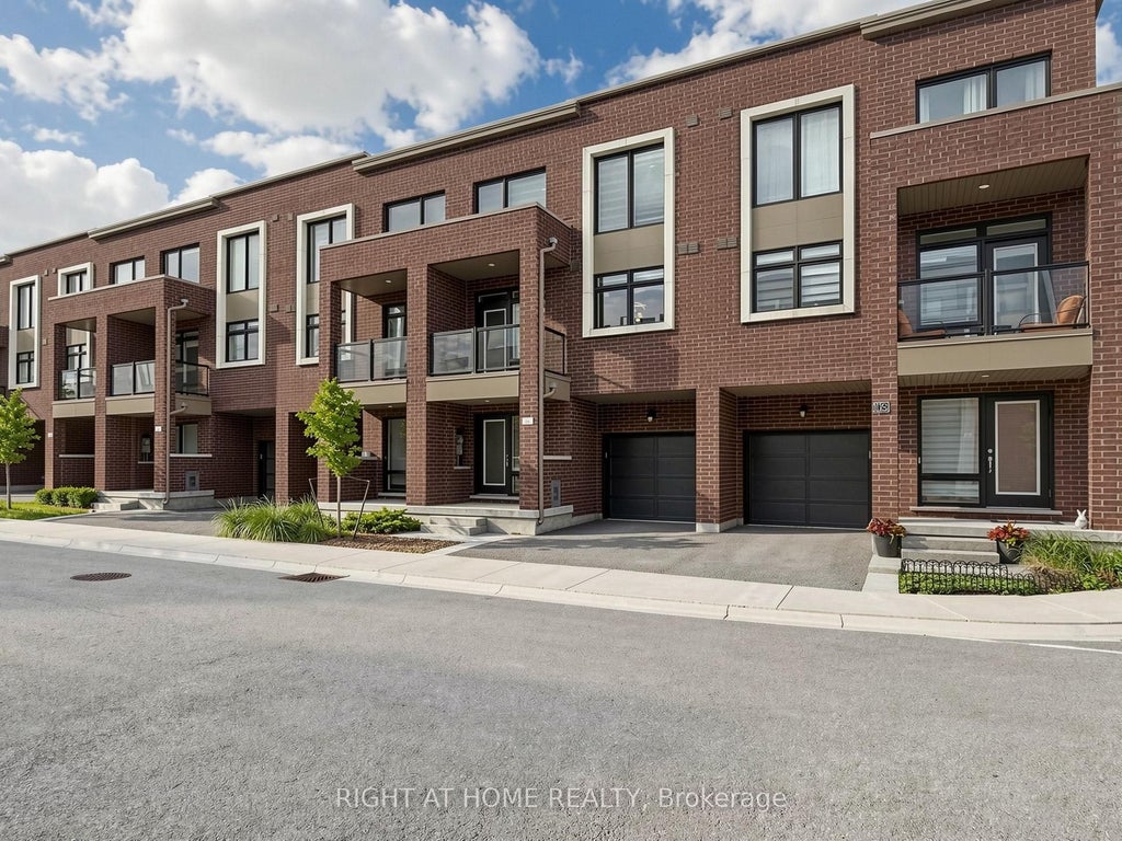 Photo of 23 Moneypenny Place, Vaughan, ON L4J 0K9 (MLS # N13435574)