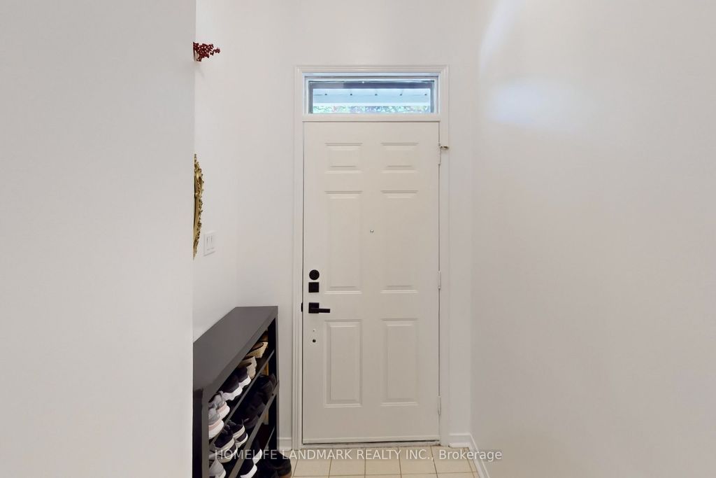 Photo of 32 Coatsworth Crescent, Toronto, ON M4C 5P5 (MLS # E12417540)