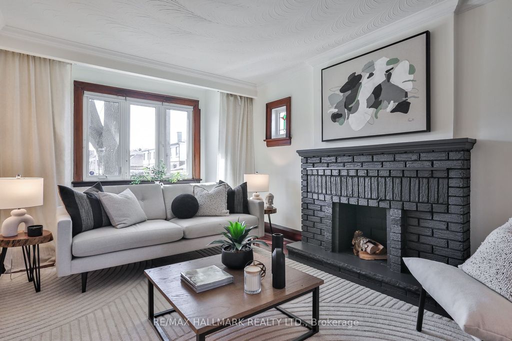 Photo of 190 Pendrith Street, Toronto, ON M6G 1S2 (MLS # W12935042)