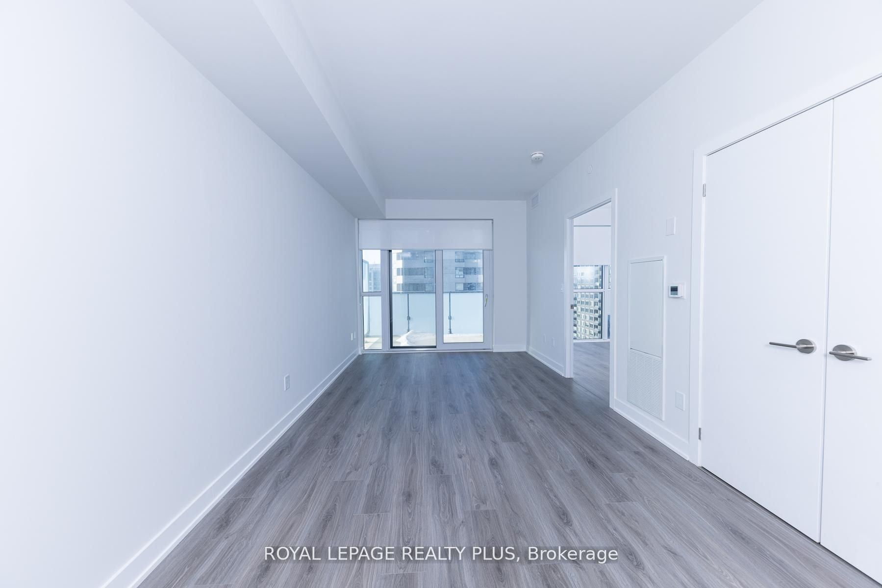 430 SQUARE ONE Drive 1710