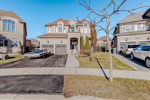 13 Chinzan Way S Brampton ON L6X 0W6