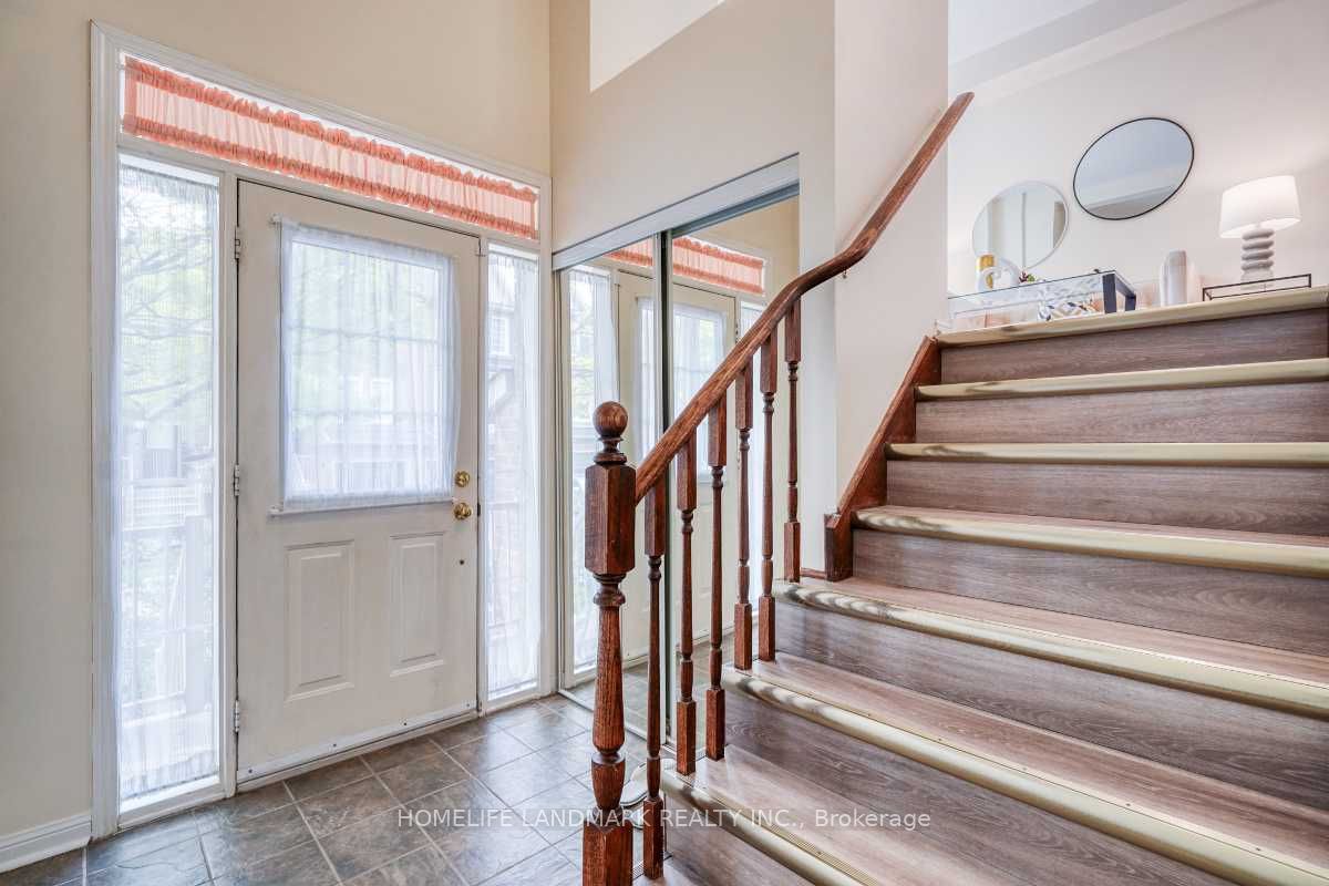 100 Elgin Mills Road W 51