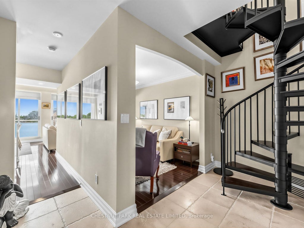 Photo of 1801 Bayview Avenue #PH 802, Toronto, ON M4G 4K2 (MLS # C13758524)