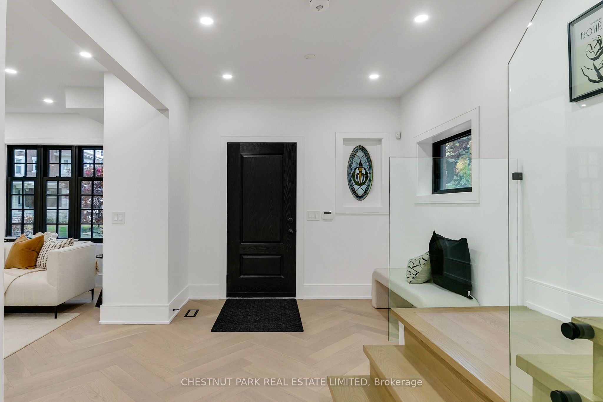 111 Roxborough Drive