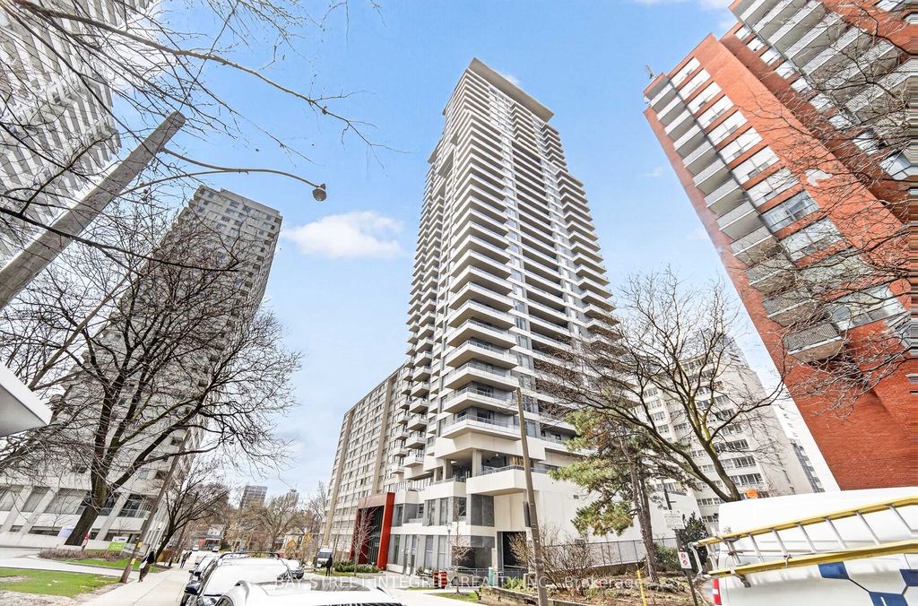 Photo of 50 Dunfield Avenue #1720, Toronto, ON M4S 0E4 (MLS # C13023176)