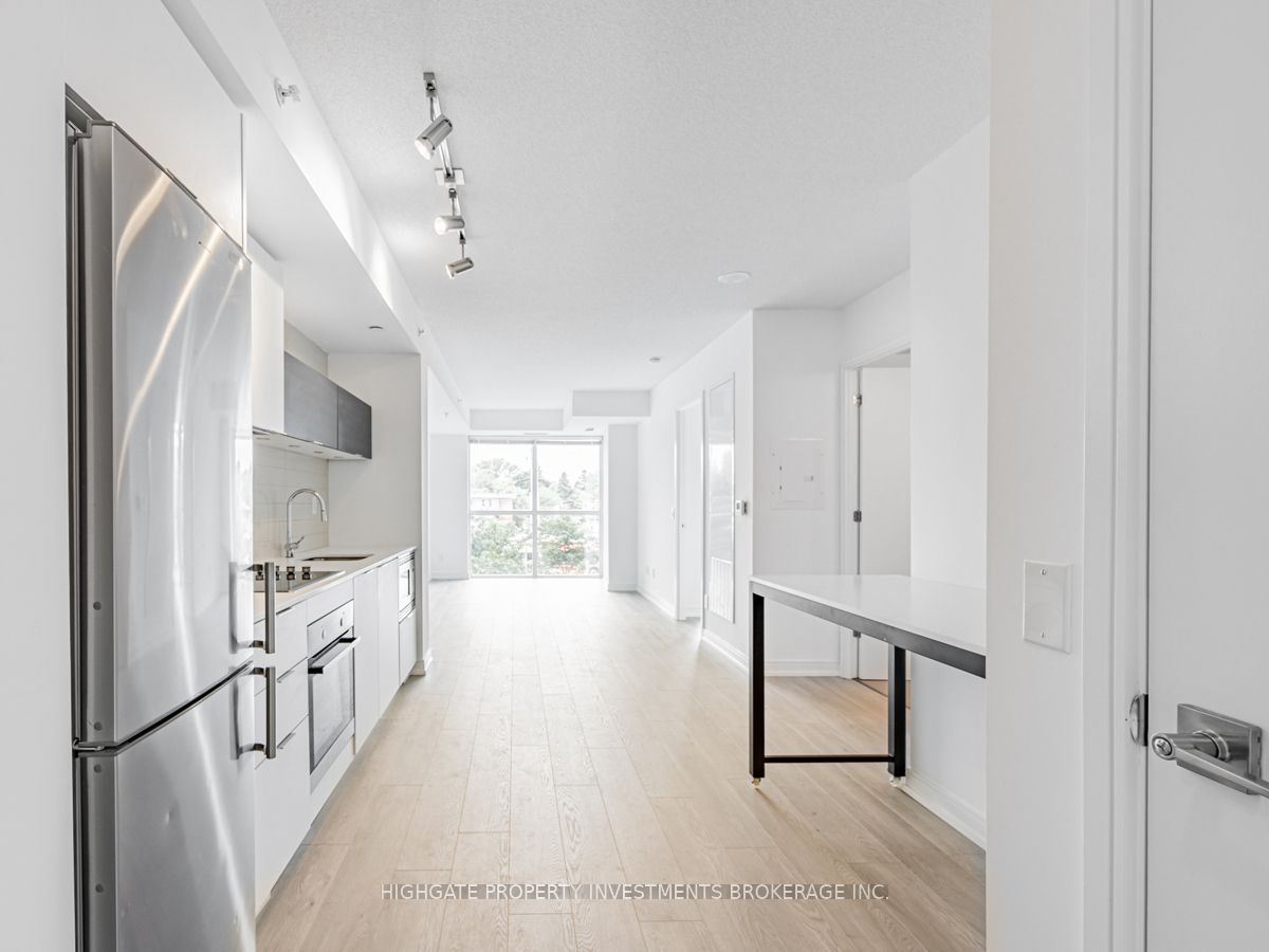 20 Thomas Riley Road 204