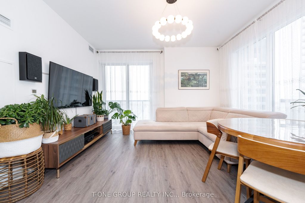 Photo of 85 Oneida Crescent #1514, Richmond Hill, ON L4B 0H4 (MLS # N12962246)