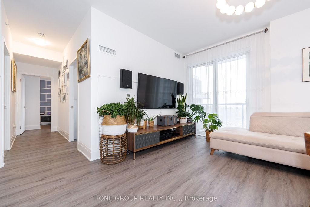 Photo of 85 Oneida Crescent #1514, Richmond Hill, ON L4B 0H4 (MLS # N12962246)