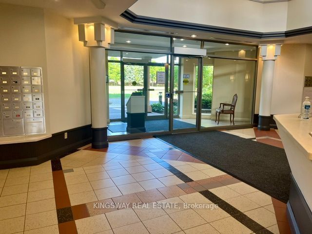 1140 Parkwest Place 1108