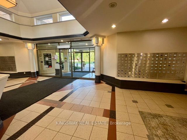 1140 Parkwest Place 1108