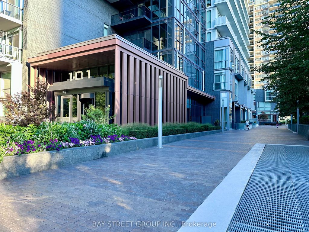 Photo of 101 Erskine Avenue #2006, Toronto, ON M4P 0C5 (MLS # C12670674)