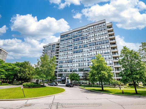 Property photo of 12 laurelcrest street 908, brampton, ON l6s 5y4