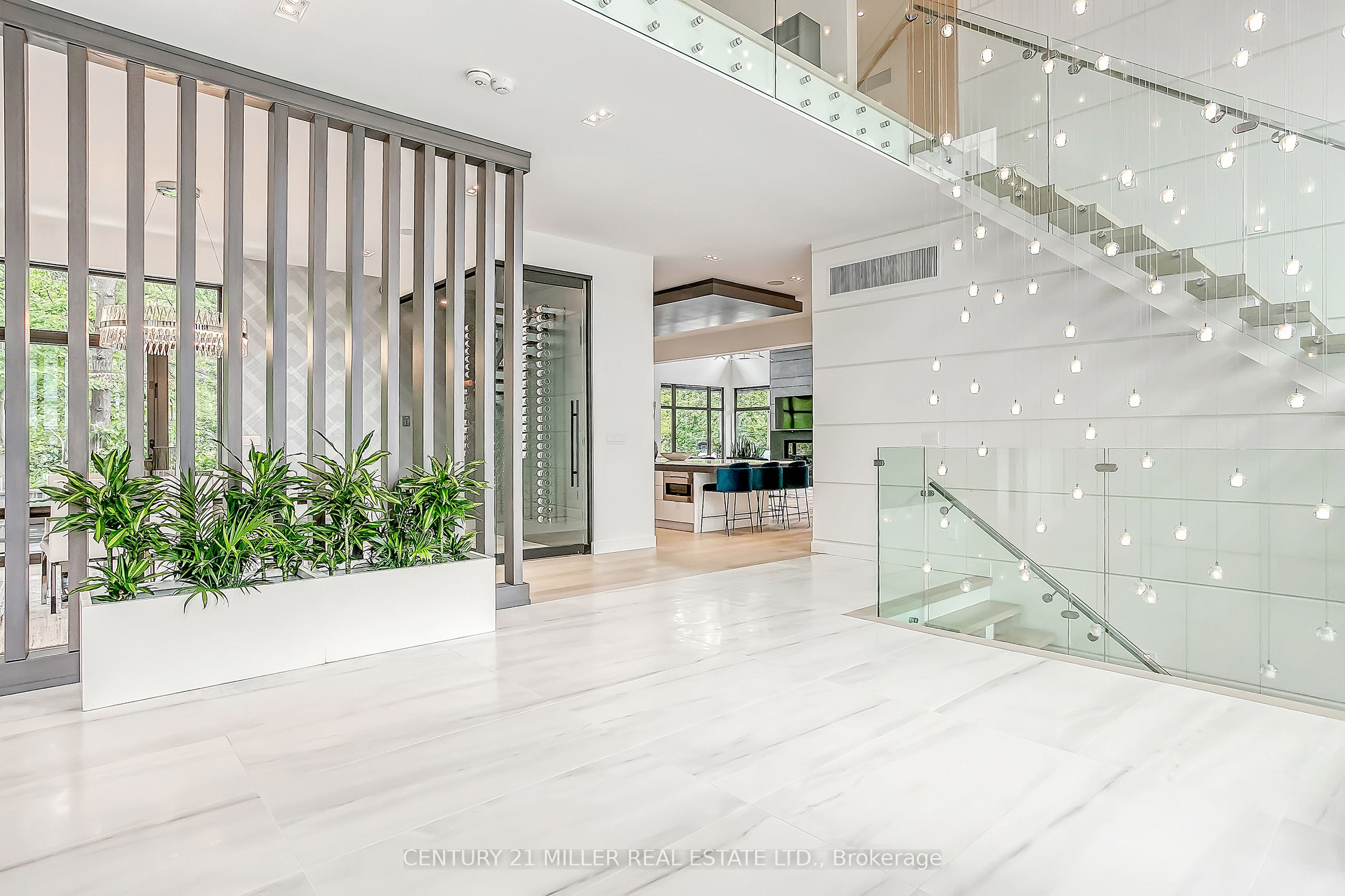 421 Chartwell Road