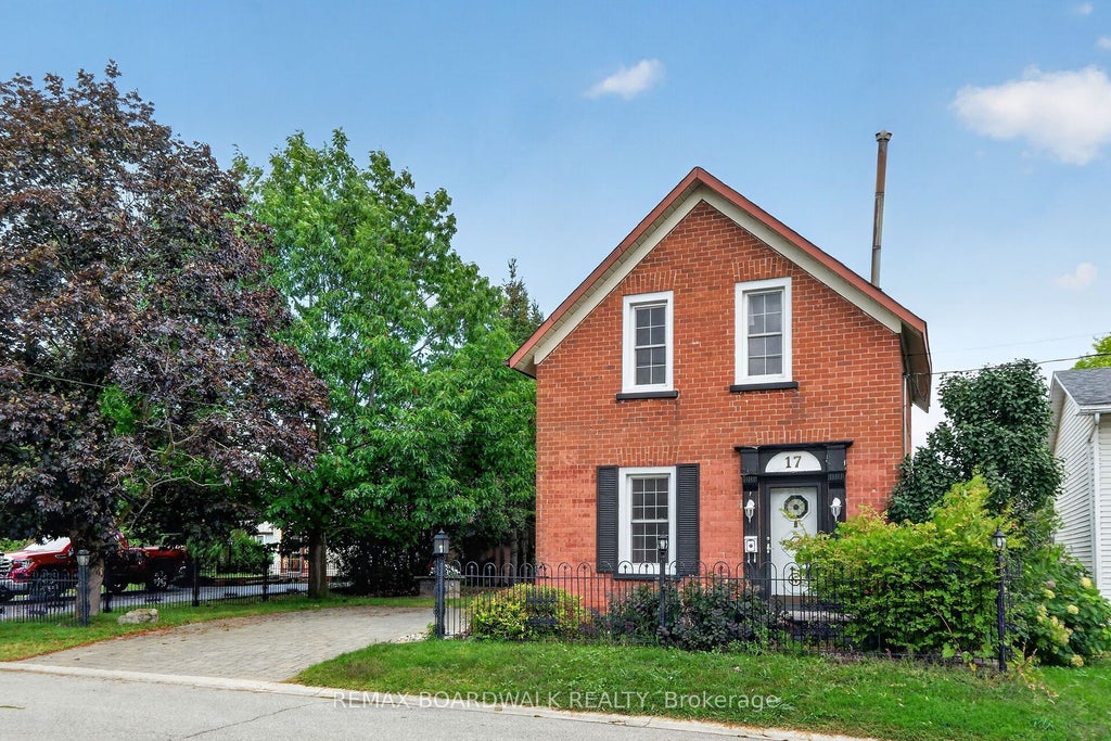 Photo of 17 Francis Street, Carleton Place, ON K7C 2J5 (MLS # X13722586)