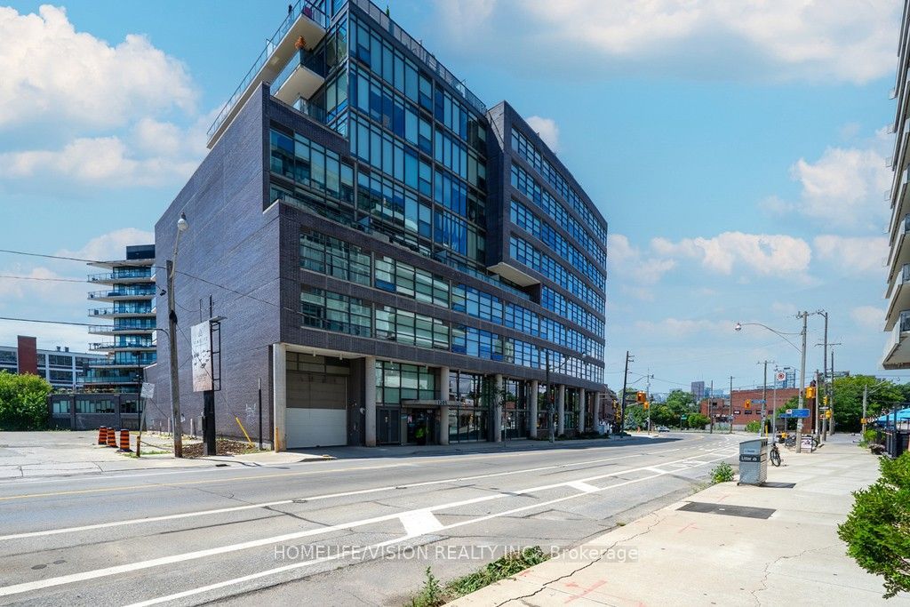 1201 Dundas Street E 804