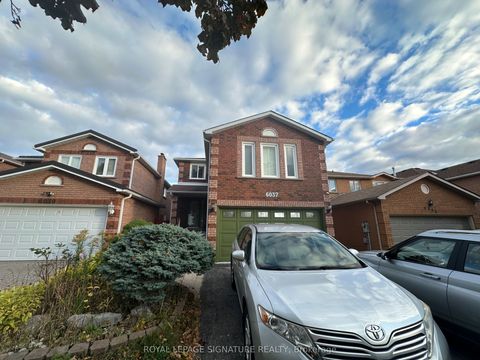 6037 Duford Drive Bsmt Mississauga ON L5V 1A8
