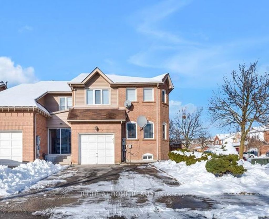Photo of 2 Wooliston Crescent, Brampton, ON L6Y 4J3 (MLS # W12631612)