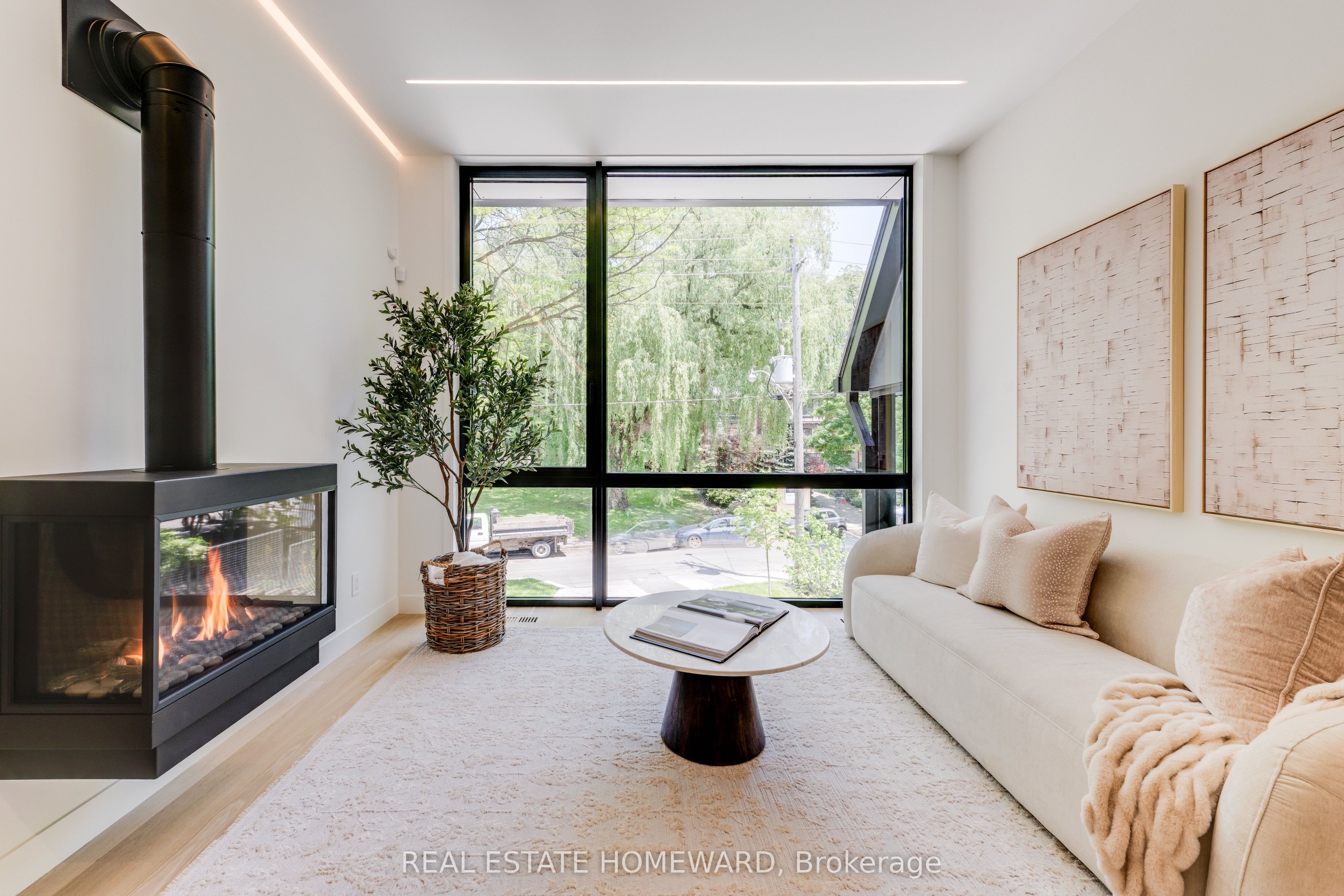 174 Kenilworth Avenue