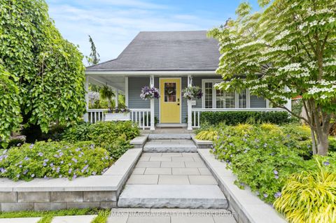 Photo of 202 Anne Street, Niagara-on-the-Lake, ON L0S 1J0 (MLS # X12575482)