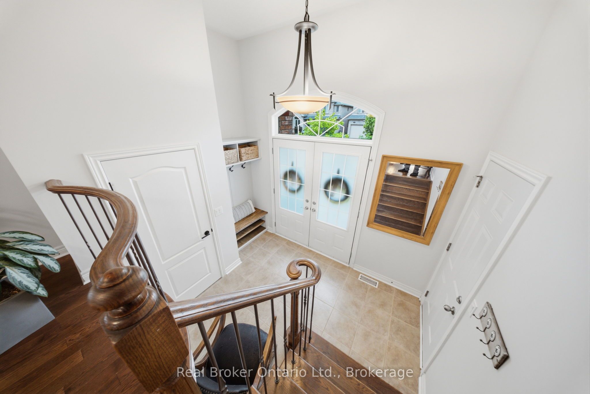 419 Rideau River Street