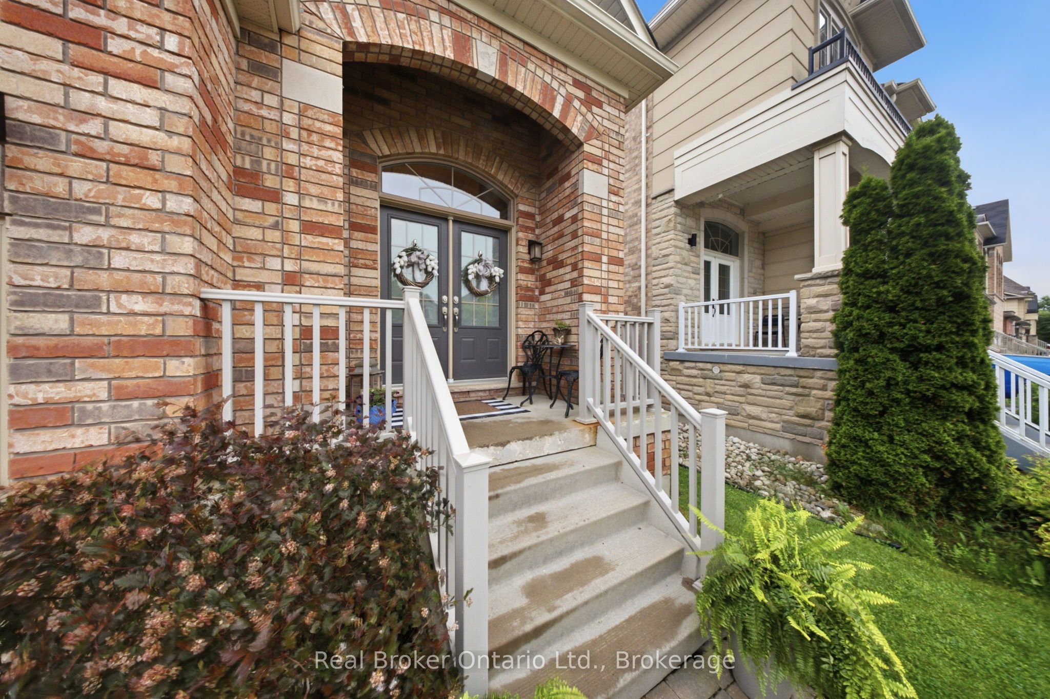419 Rideau River Street