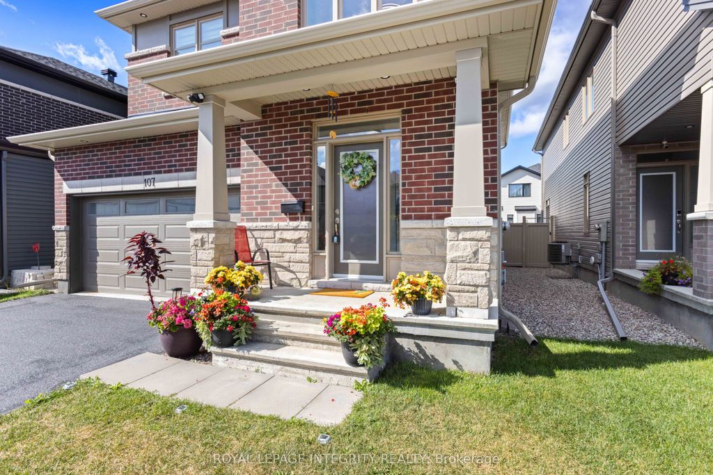 Photo of 107 Heirloom Street, Blossom Park - Airport and Area, ON K4M 0L3 (MLS # X12458016)