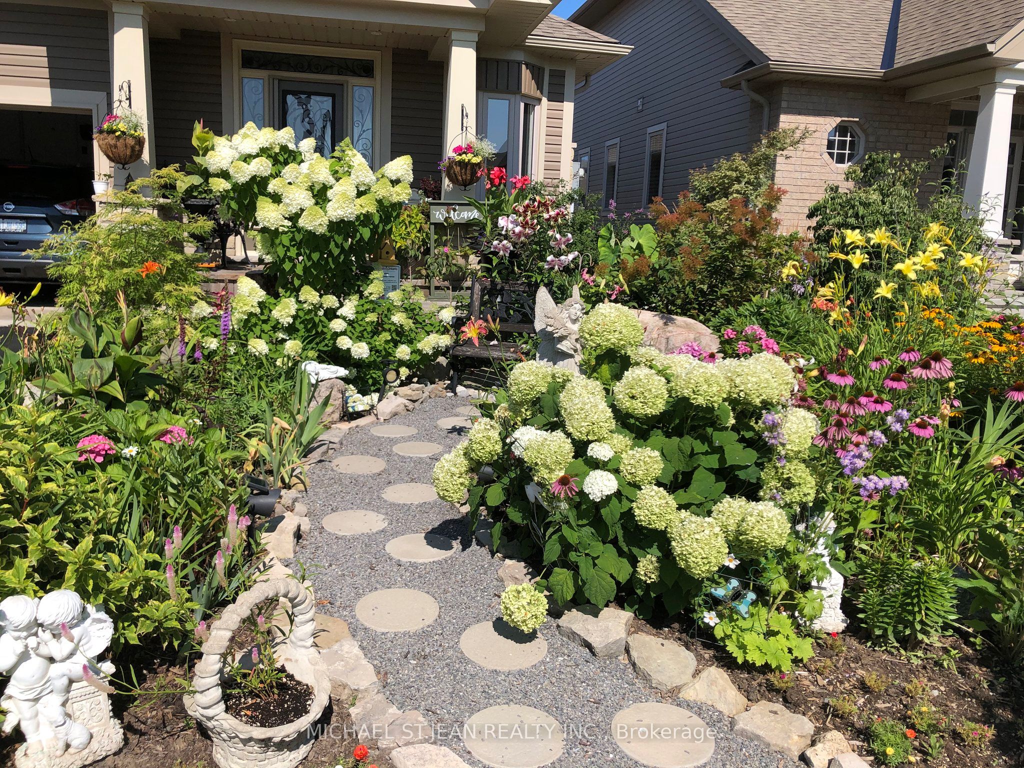 104 Anastasia Boulevard