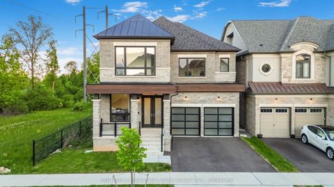 2406 Charles Cornwall Avenue Oakville ON L6M 5M4