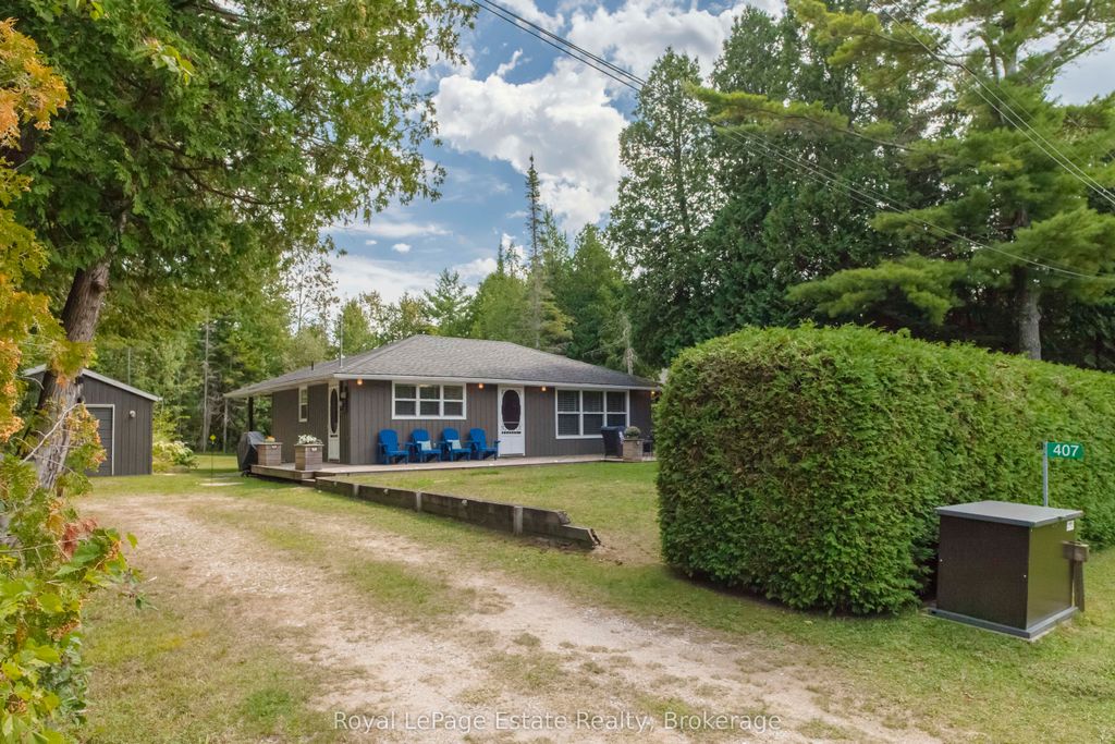Photo of 407 Huron Avenue, South Bruce Peninsula, ON N0H 2G0 (MLS # X12385660)