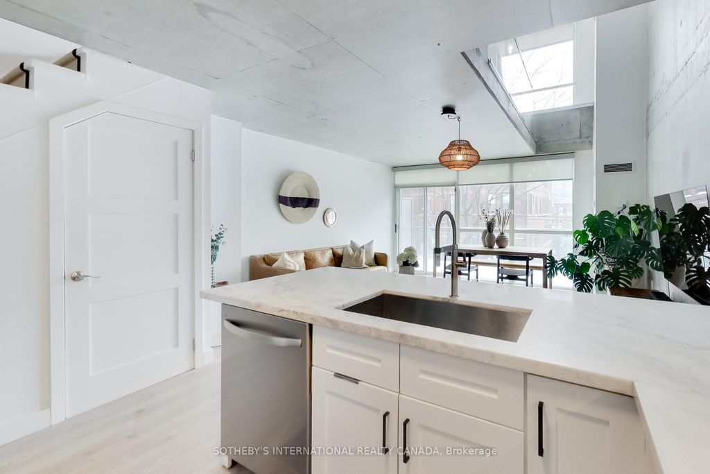 Photo of 954 King Street W #312, Toronto, ON M6K 3L9 (MLS # C12740712)