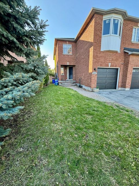 2013 Blue Jay Boulevard Oakville ON L6M 3W2