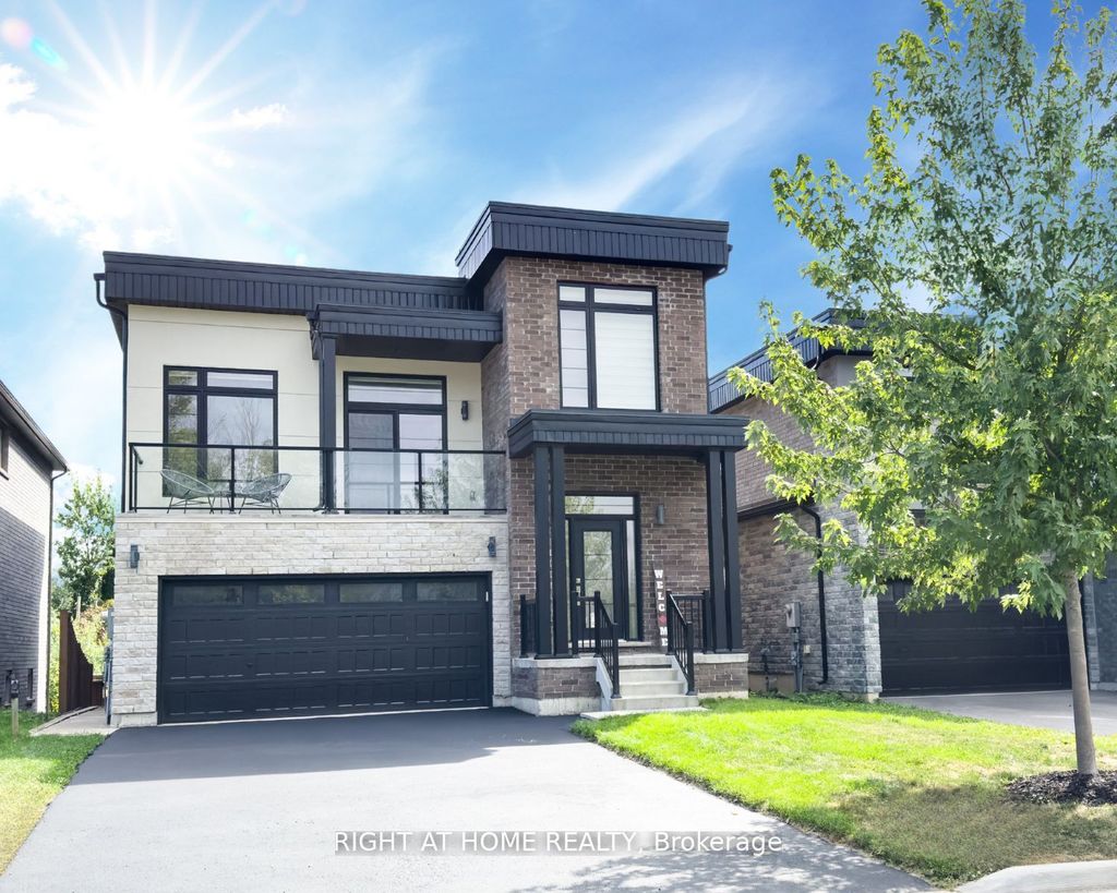 Photo of 8 Greenwich Street, Barrie, ON L4N 7R1 (MLS # S12832278)