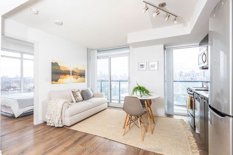 36 Lisgar Street 2121E Toronto ON M6J 3G2