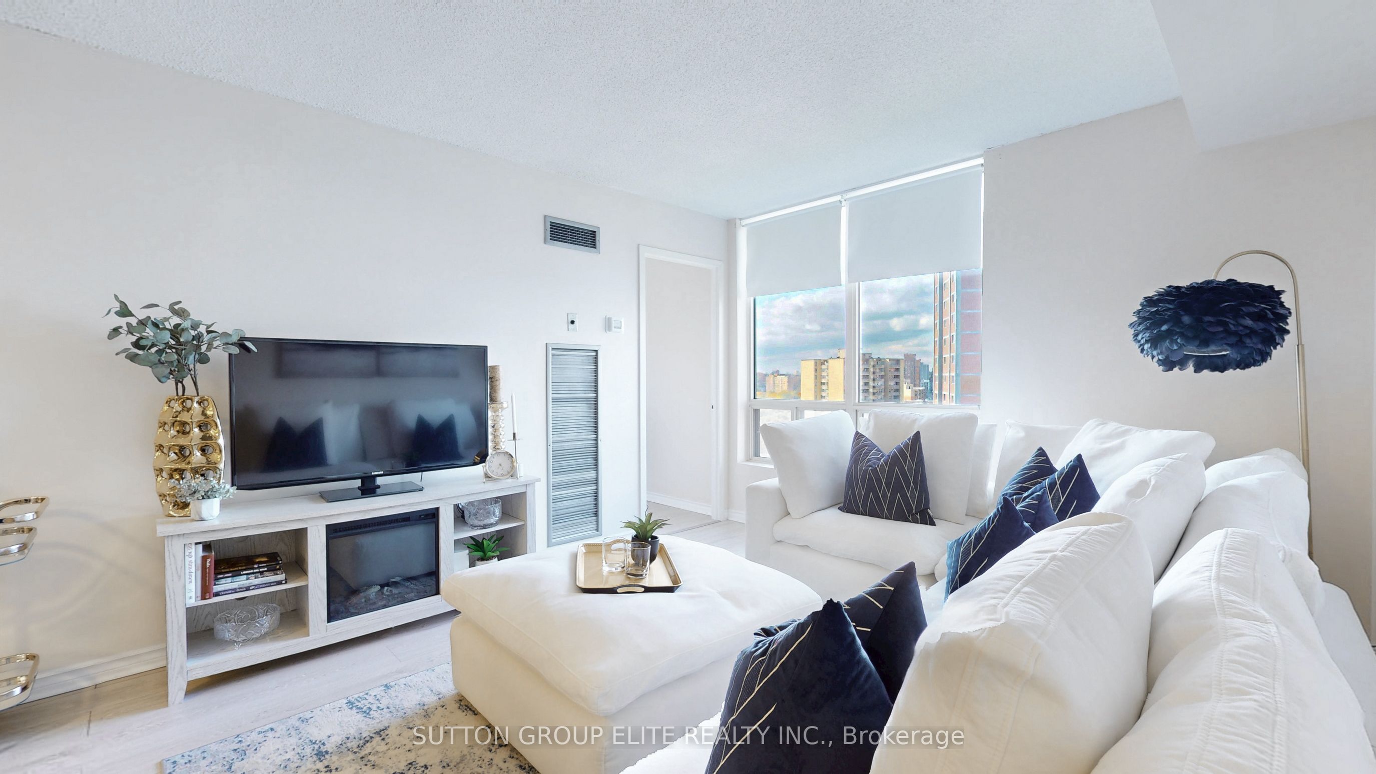 3 Hickory Tree Road 1707