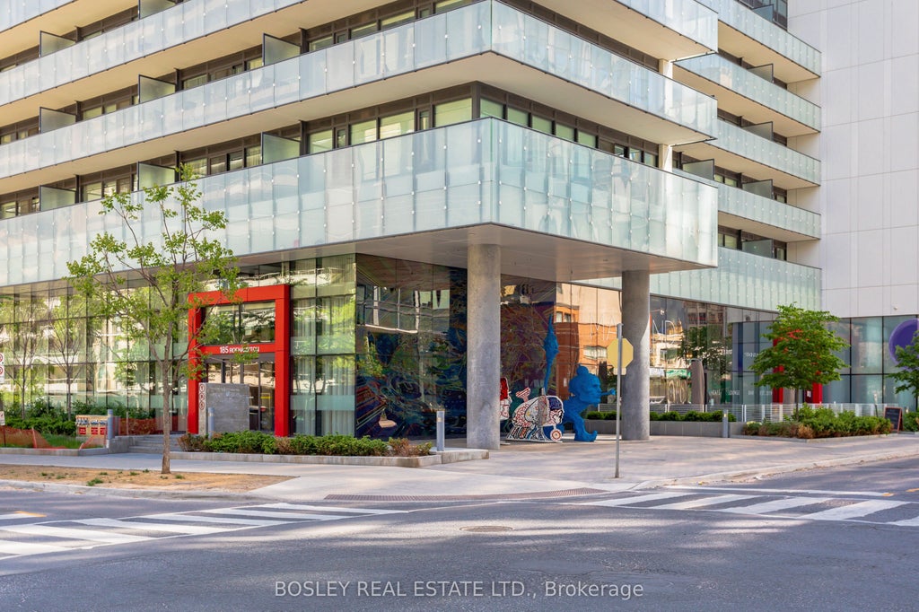 Photo of 185 Roehampton Avenue #1702, Toronto, ON M4P 0C6 (MLS # C13818592)