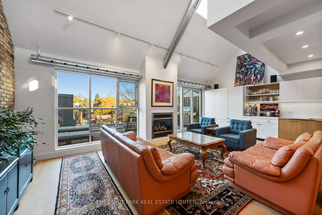 Photo of 1852 Queen Street E #304, Toronto, ON M4L 1H1 (MLS # E13002776)