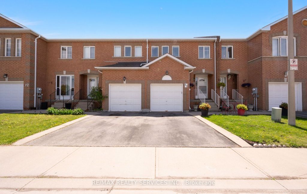Photo of 200 Cresthaven Road #68, Brampton, ON L7A 1J5 (MLS # W13159670)