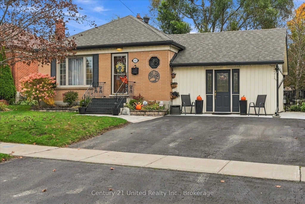 Photo of 151 Elizabeth Avenue, Peterborough, ON K9H 5E2 (MLS # X14081492)