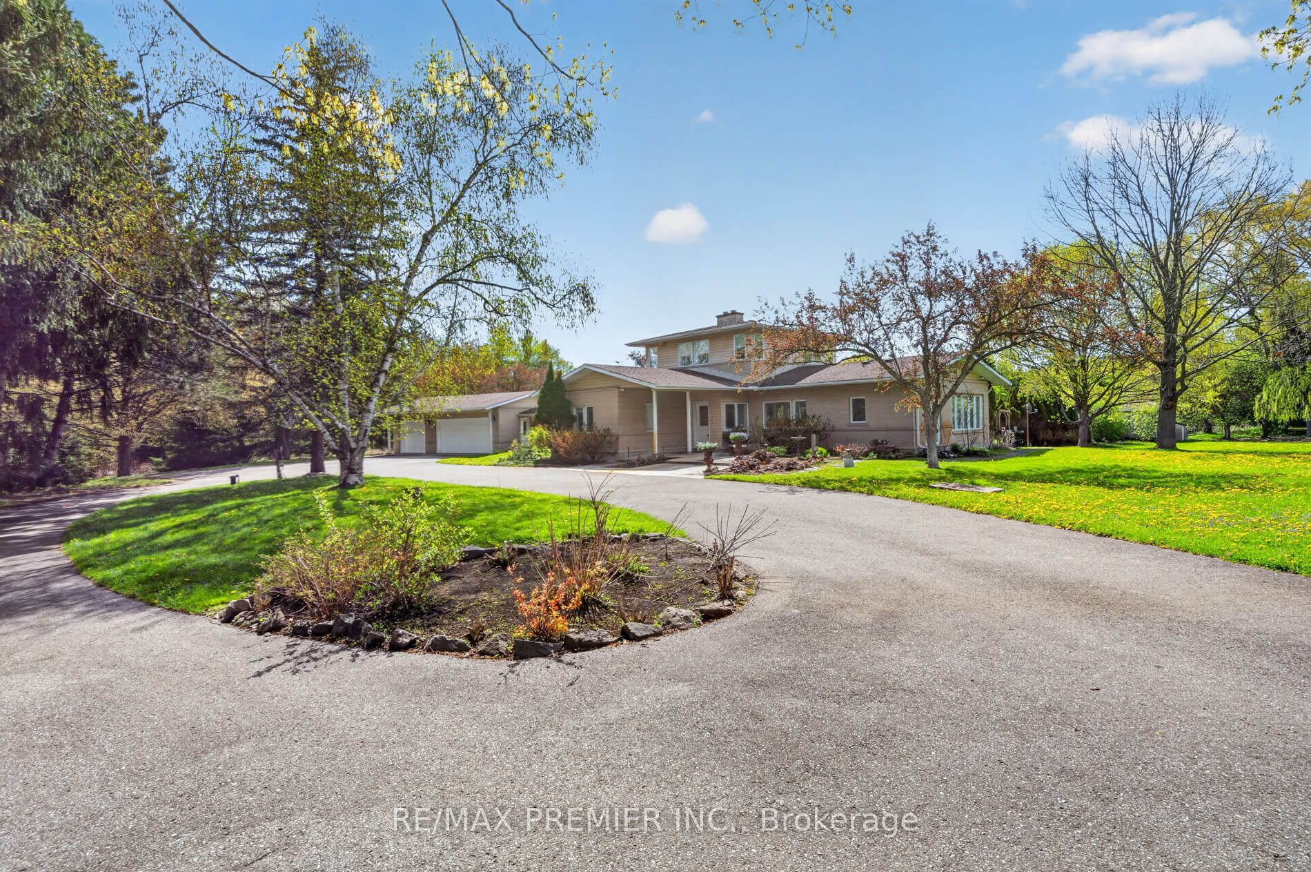 41 Green Valley Court