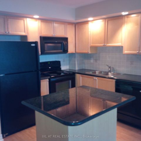 33 Cox Boulevard 1223 Markham ON L3R 8A6