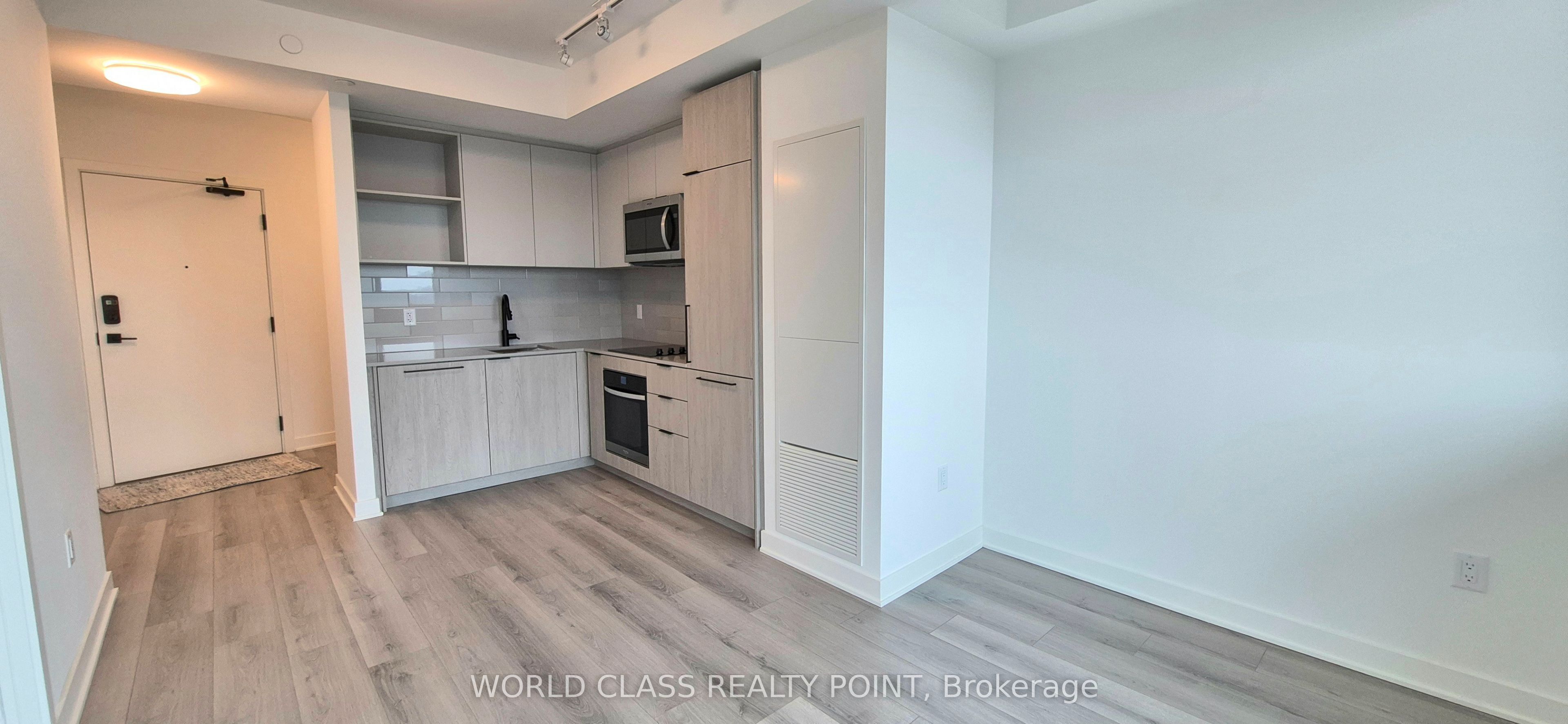 1185 Dupont Street 1803