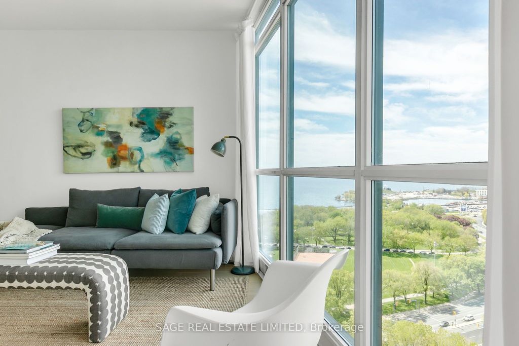 Photo of 219 Fort York Boulevard #2310, Toronto, ON M5V 1B1 (MLS # C12428350)