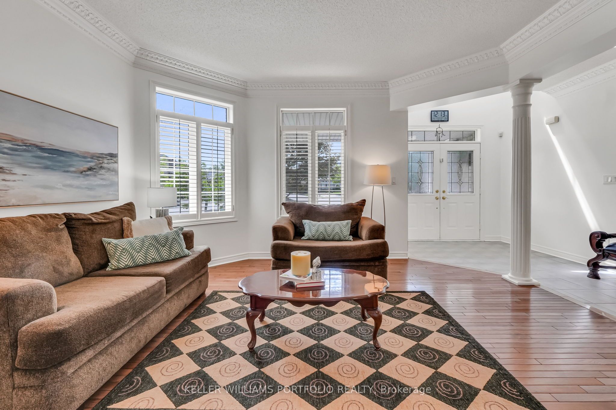 8 Vista View Court