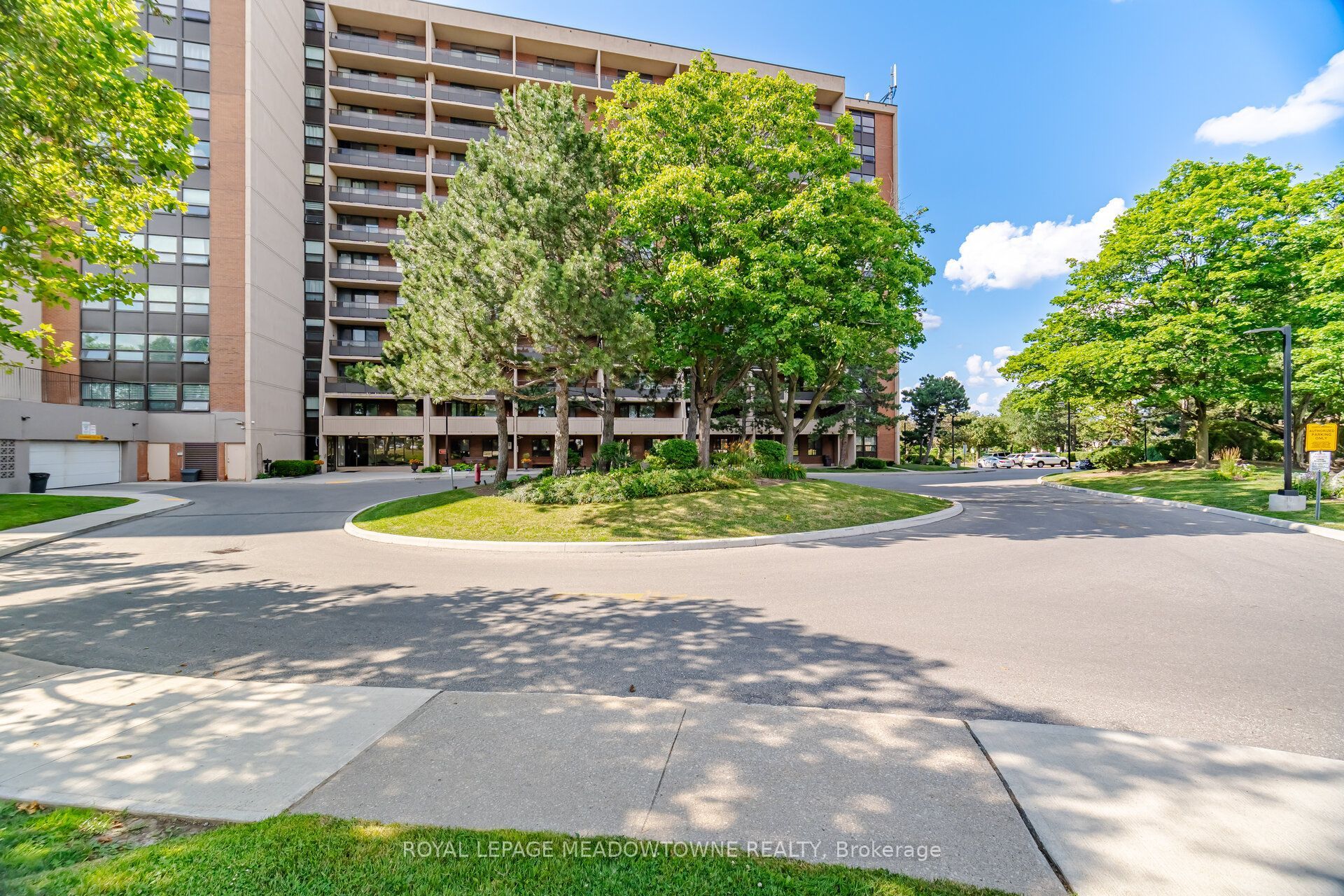 2929 Aquitaine Avenue 501